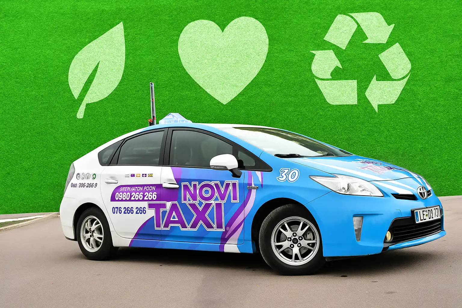 Eko Taxi Leskovac - Toyota Prius vozilo Novog Taxija 016