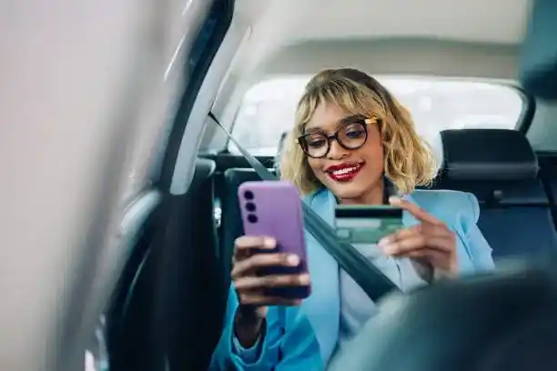 Plaćanje taksija karticom